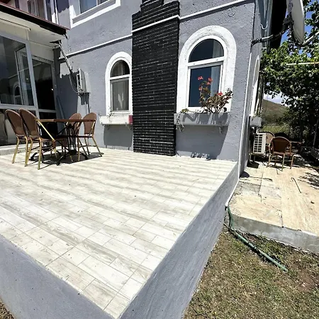 Castabus Homes